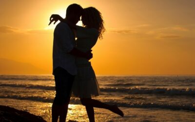 Celebrate Valentine’s Day on the Gold Coast: A Romantic Burleigh Escape